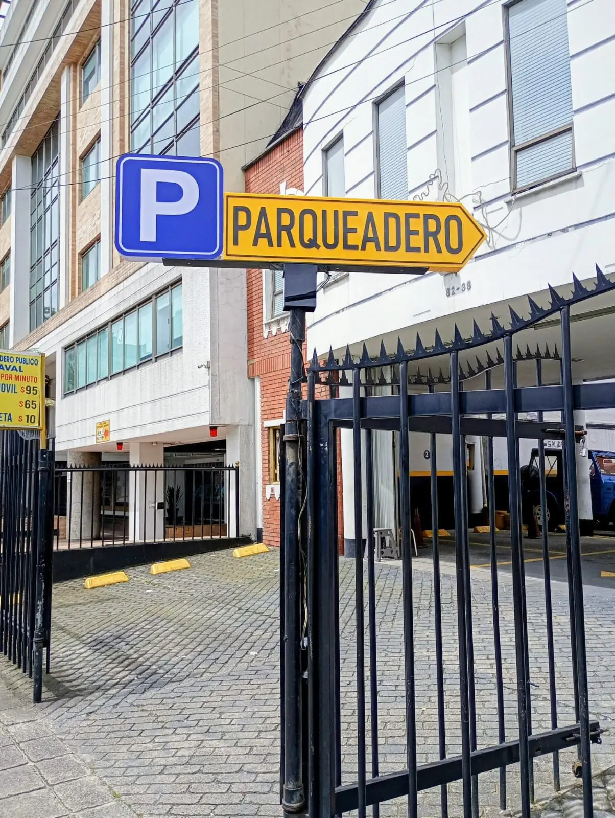 caja de luz en acrilico
